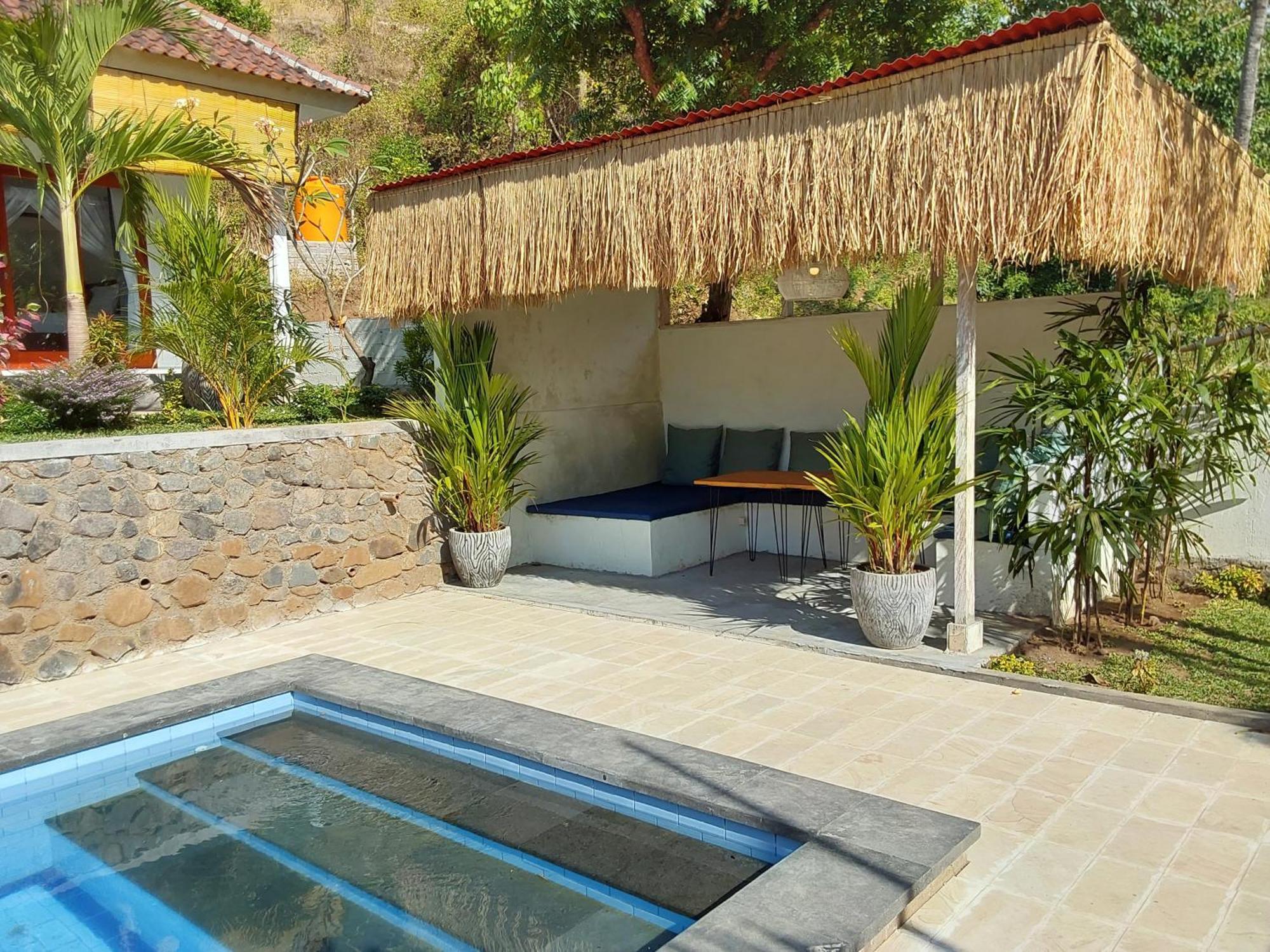 Okaoki Homestay Amed  Ngoại thất bức ảnh